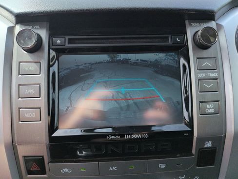 Used 2018 Toyota Tundra SR5 w/ TRD Off Road Package image 20