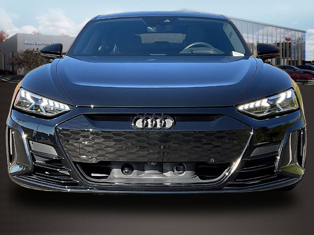 Used 2024 Audi RS e-tron GT w/ Carbon Performance Package AWD/4WD image 2