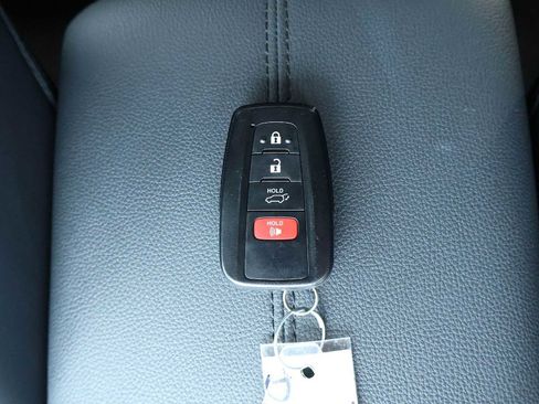 Used 2023 Toyota RAV4 XLE Premium FWD image 20
