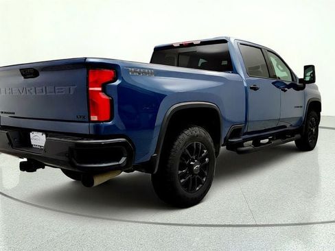 Used 2026 Chevrolet Silverado 2500 LTZ w/ Trail Boss Package AWD/4WD image 5