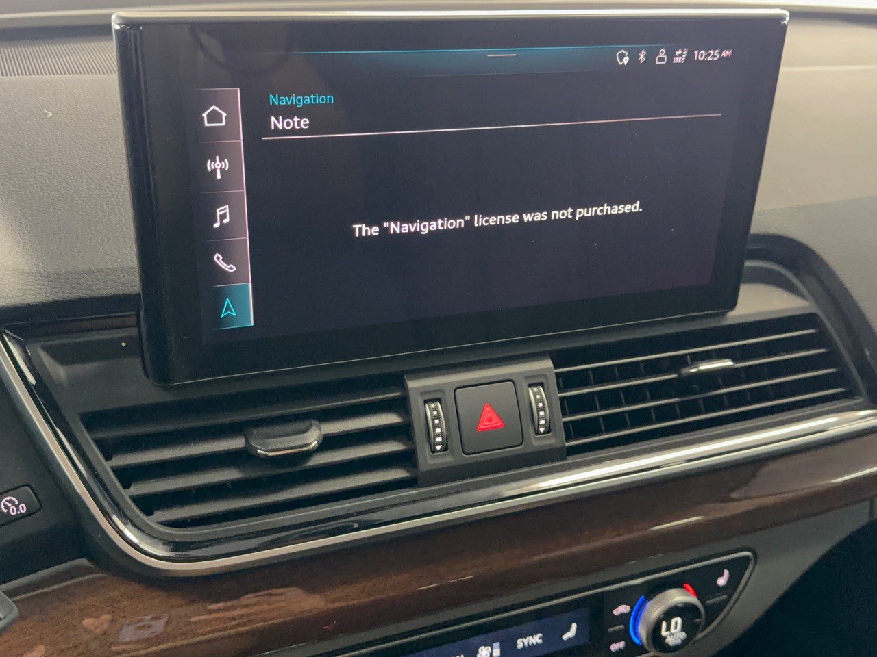 Used 2025 Audi Q5 2.0T Premium AWD/4WD image 23