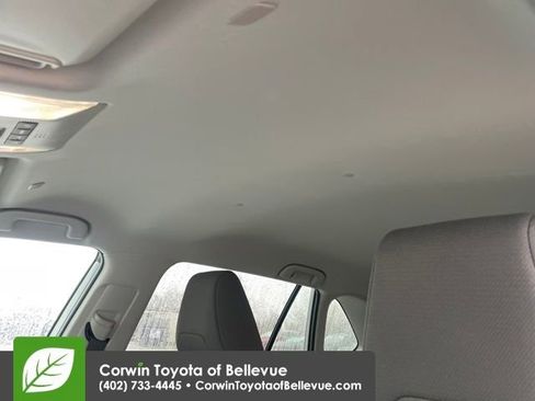 Used 2025 Toyota RAV4 XLE image 25