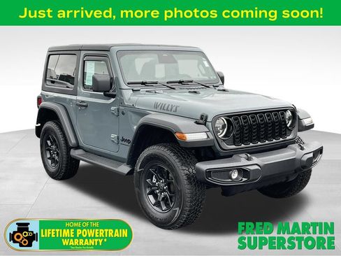 Used 2026 Jeep Wrangler Sport AWD/4WD image 1