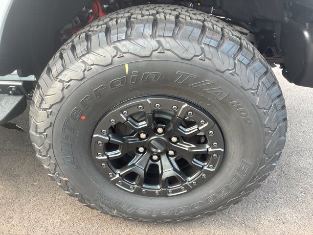 New 2026 Ford Bronco Raptor w/ Interior Carbon Fiber Pack AWD/4WD image 17