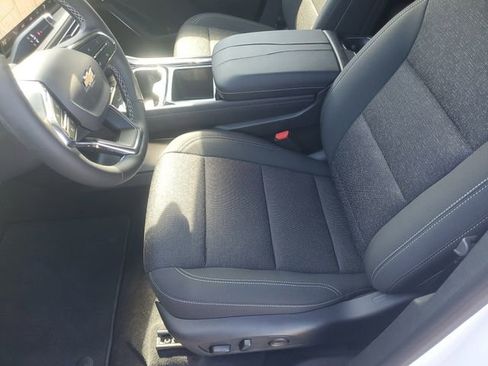 New 2025 Chevrolet Traverse LT w/ Enhanced Driving Package image 16