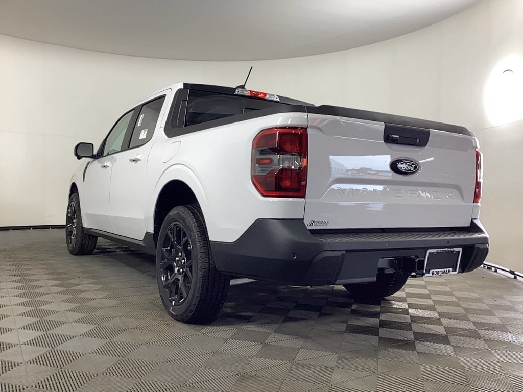 Used 2025 Ford Maverick Lariat w/ Black Appearance Package AWD/4WD image 4