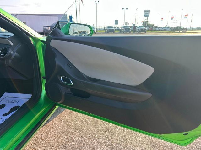 Used 2011 Chevrolet Camaro LS RWD image 13