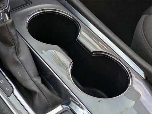 Used 2023 Chevrolet Malibu LT image 19