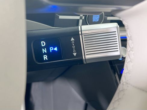 Used 2024 Hyundai Santa Fe Limited image 16