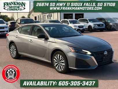 Used 2025 Nissan Altima 2.5 SV