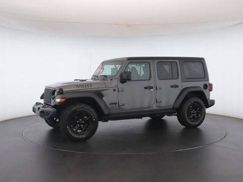 Used 2021 Jeep Wrangler Unlimited Sport image 39