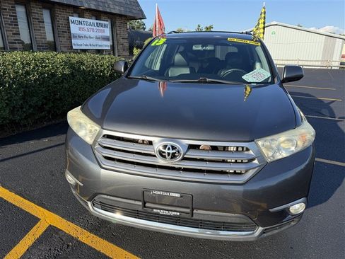 Used 2013 Toyota Highlander SE AWD/4WD image 2