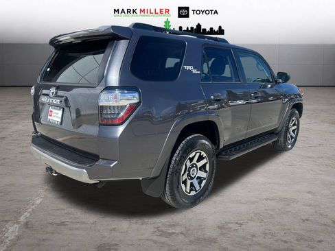 Certified 2020 Toyota 4Runner TRD Off-Road AWD/4WD image 6
