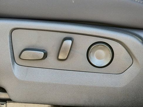Used 2026 GMC Hummer EV SUV AWD/4WD image 25