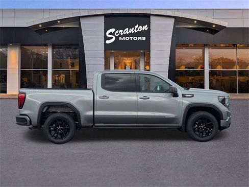 New 2026 GMC Sierra 1500 Elevation image 6