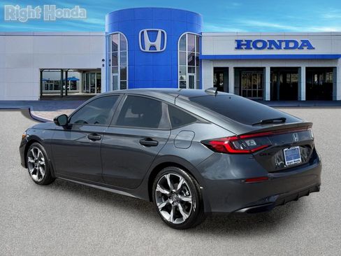 Used 2026 Honda Civic Sport Touring image 4