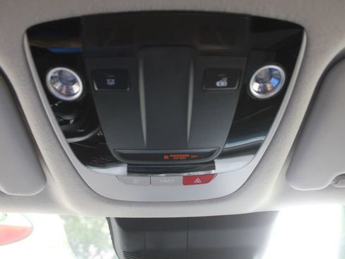 Used 2023 Kia Seltos S w/ Navigation Package FWD image 46