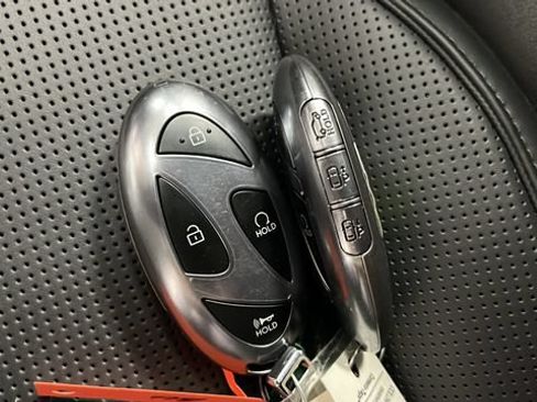 Used 2026 Hyundai Palisade Calligraphy AWD/4WD image 9