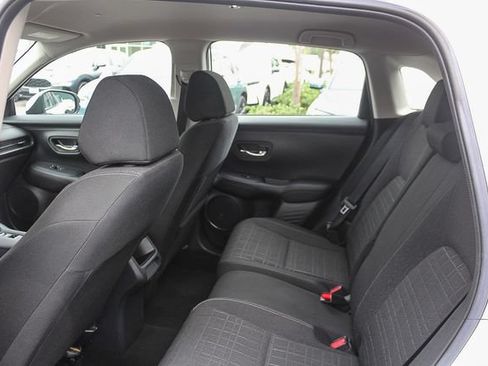 Used 2024 Honda HR-V LX image 24