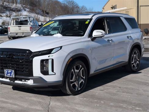 Used 2025 Hyundai Palisade Limited image 7