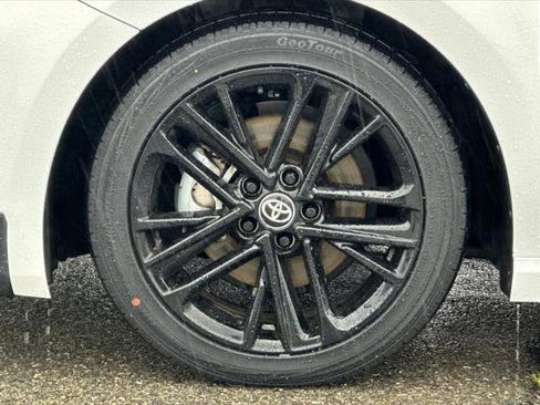 Certified 2025 Toyota Camry SE image 30