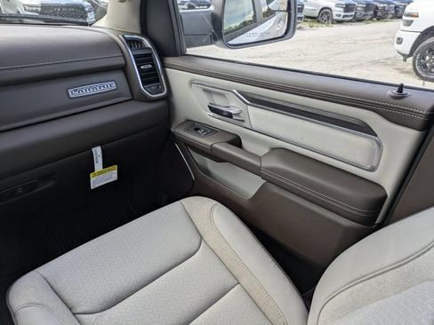New 2026 RAM 1500 Laramie AWD/4WD image 17