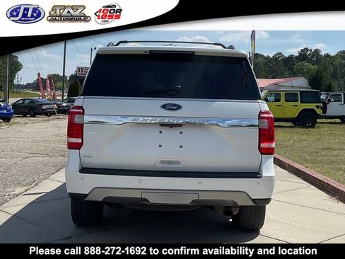 Used 2020 Ford Expedition XLT w/ Equipment Group 202A AWD/4WD image 6