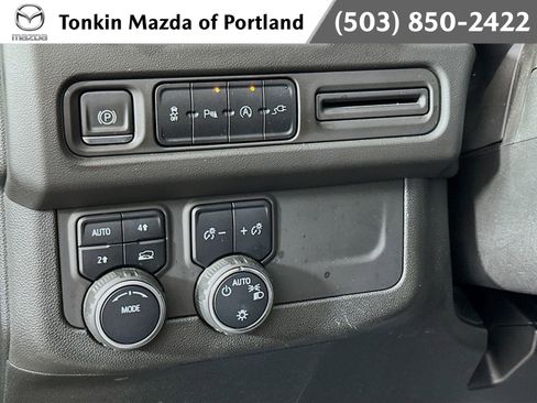 Used 2021 Chevrolet Tahoe RST AWD/4WD image 10