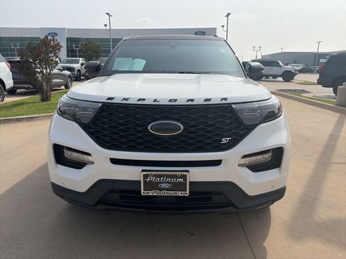 Used 2022 Ford Explorer ST w/ Equipment Group 401A AWD/4WD image 8