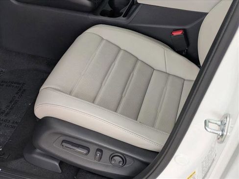 New 2026 Honda CR-V EX-L image 4