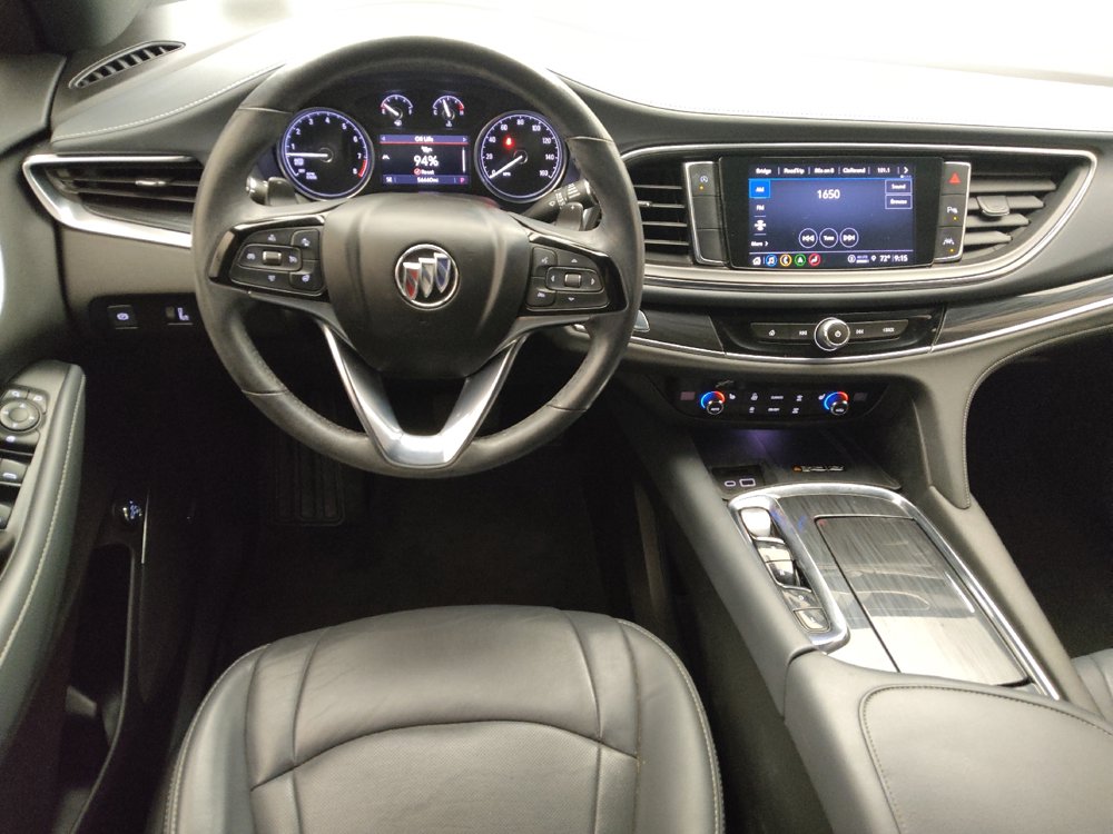 Used 2022 Buick Enclave Essence w/ Sport Touring Edition FWD image 22