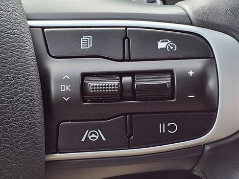 Used 2023 Kia Sportage EX image 27