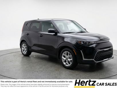 Used 2025 Kia Soul LX w/ LX Technology Package