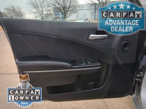 Used 2023 Dodge Charger SXT image 13