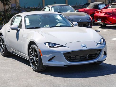 New 2026 MAZDA MX-5 Miata RF Grand Touring w/ Weather Package RWD image 3
