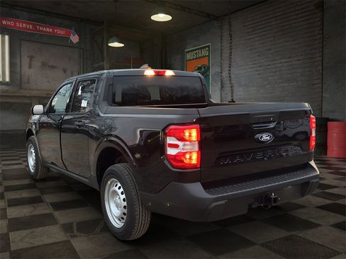 New 2026 Ford Maverick XL image 33