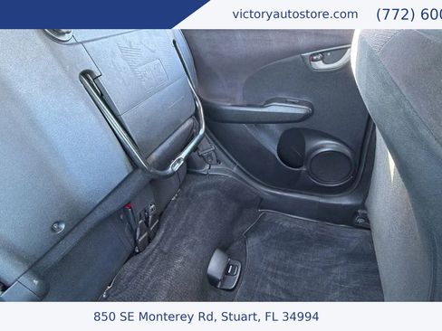 Used 2011 Honda Fit Sport image 29