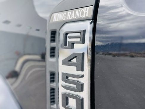 Used 2025 Ford F450 King Ranch w/ FX4 Off-Road Package image 21