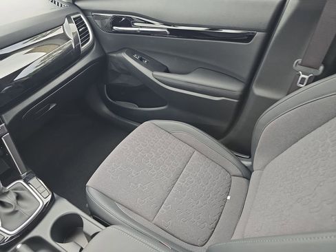 New 2026 Kia Seltos S FWD image 15