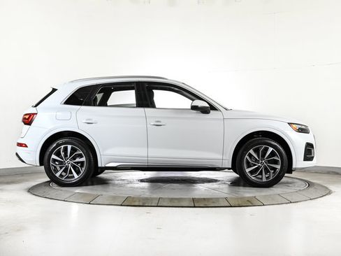 Used 2021 Audi Q5 2.0T Premium Plus w/ Premium Plus Package AWD/4WD image 4