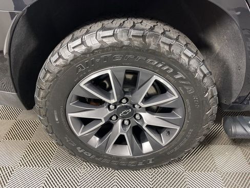 Used 2021 Chevrolet Tahoe Z71 image 20
