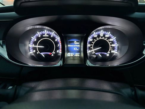 Used 2014 Toyota Avalon XLE Touring image 23