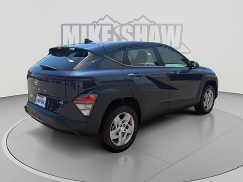 Used 2024 Hyundai Kona SE AWD/4WD image 5