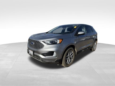 Used 2023 Ford Edge SEL AWD/4WD image 7