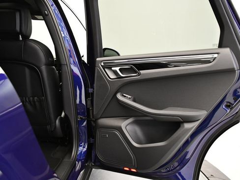 Certified 2026 Porsche Macan AWD/4WD image 53