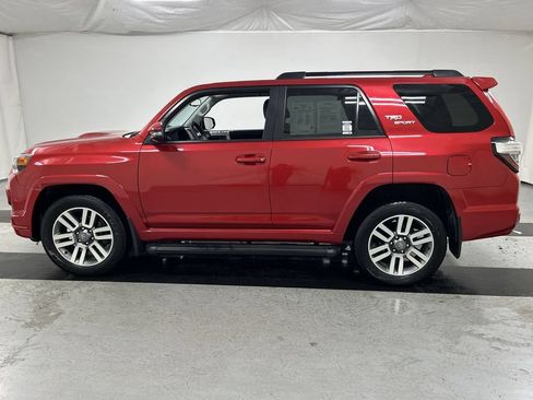 Used 2023 Toyota 4Runner TRD Sport w/ Technology Package AWD/4WD image 6