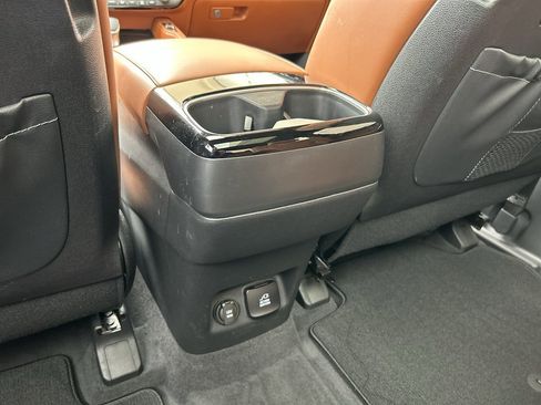 Used 2024 Kia Telluride SX Prestige X-Line AWD/4WD image 18