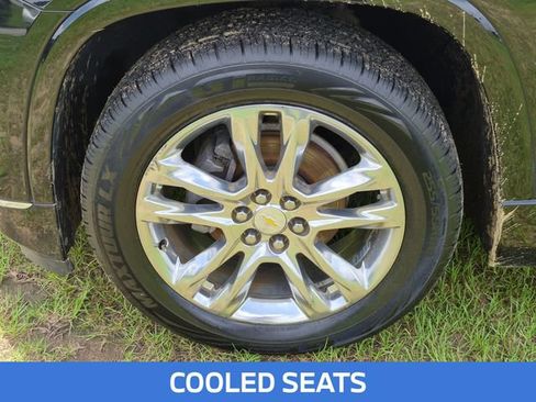 Used 2019 Chevrolet Traverse High Country AWD/4WD image 12