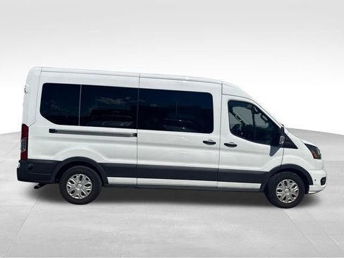 Used 2024 Ford Transit 350 XLT RWD image 4