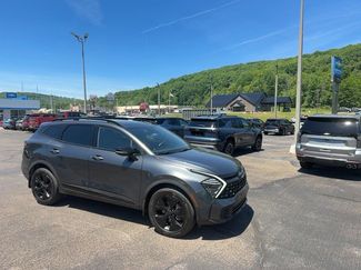Used 2025 Kia Sportage X-Line w/ Premium Package AWD/4WD video 1